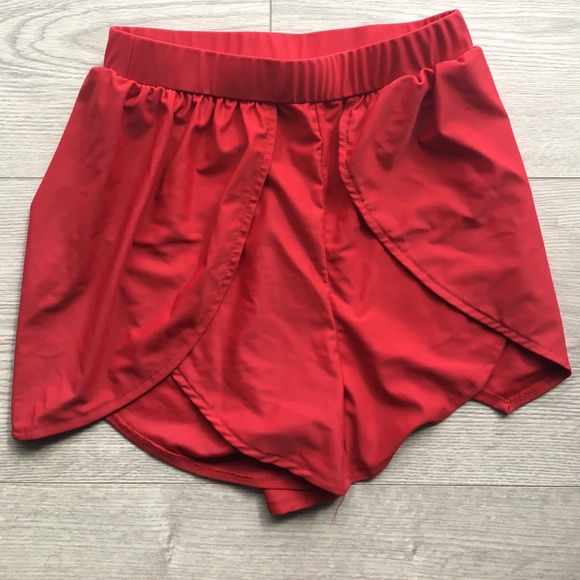 Red jersey shorts - Picture 1 of 4